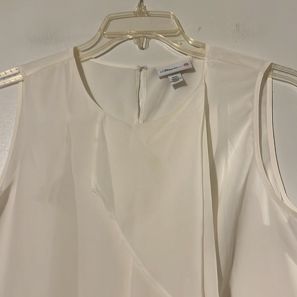 3.1 Philip Lim cream sleeveless blouse. Gorgeous! - Picture 2 of 7